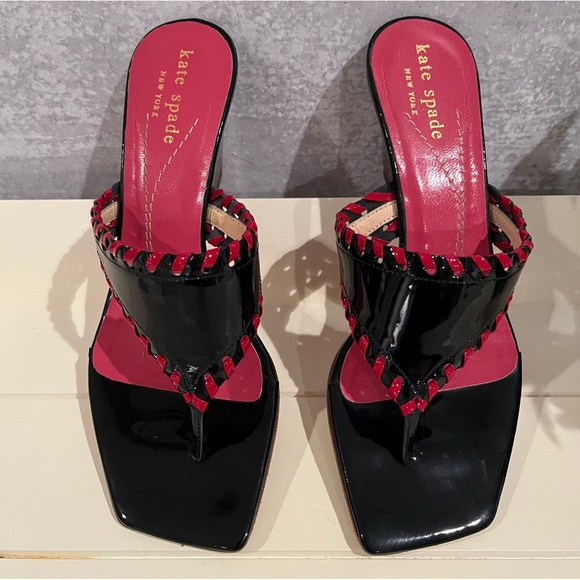 Kate Spade RARE Black and Red Whipstitch Architectural Sandals Sz 6 - Picture 3 of 15
